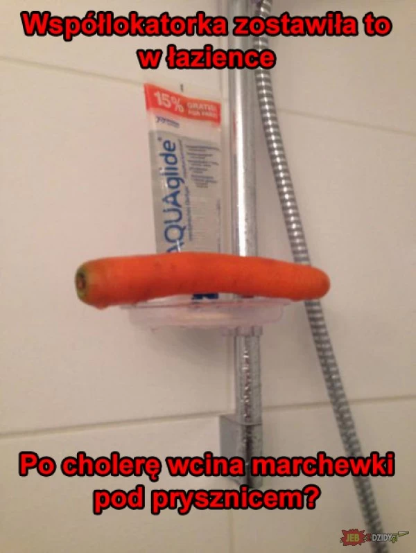 Marchewka pod prysznicem